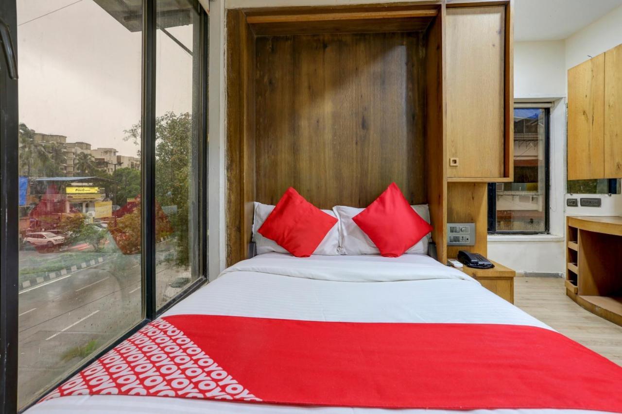 Oyo 81549 Hotel Elegance Nx مومباي المظهر الخارجي الصورة