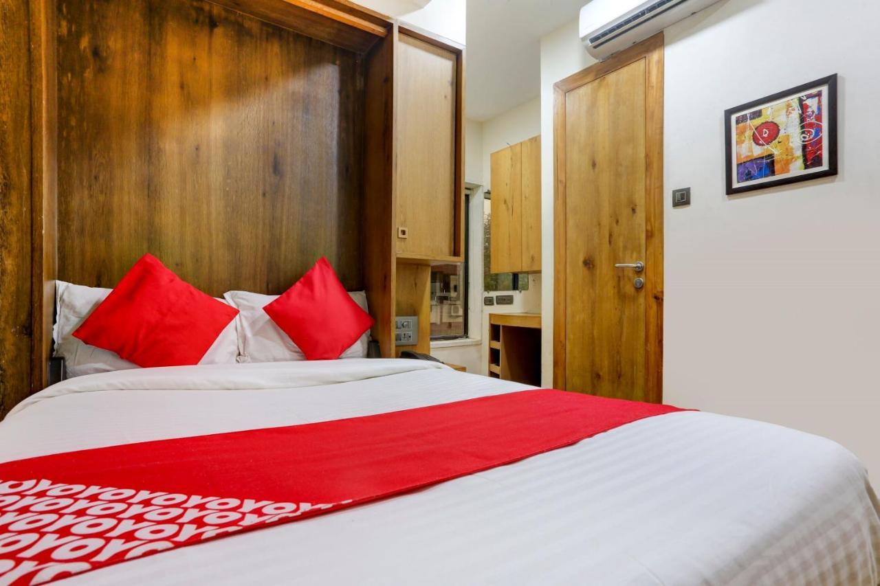 Oyo 81549 Hotel Elegance Nx مومباي المظهر الخارجي الصورة