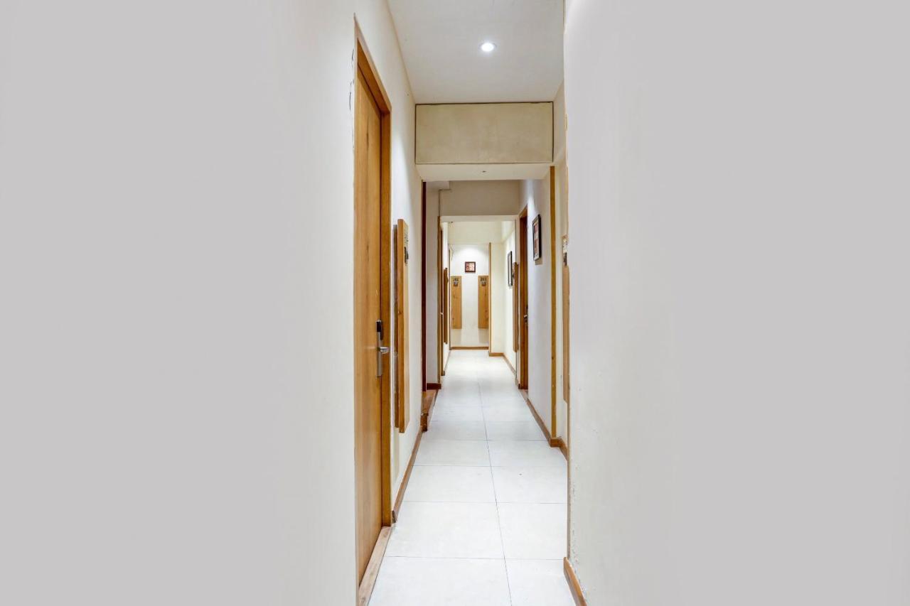 Oyo 81549 Hotel Elegance Nx مومباي المظهر الخارجي الصورة